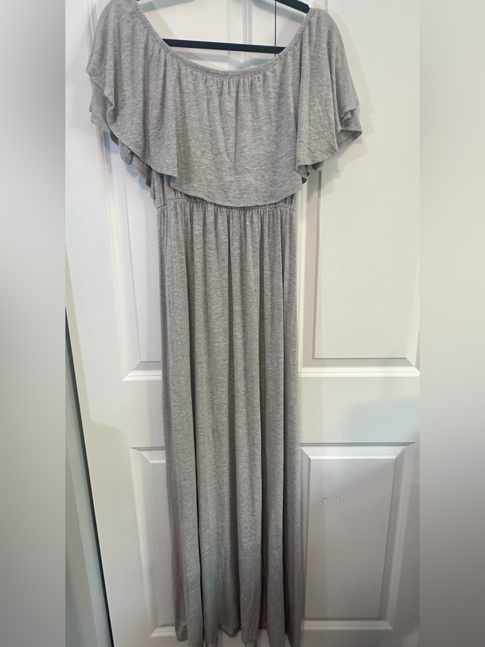 Bellamie Gray Off Shoulder Ruffle Maxi Dress Stretchy M
